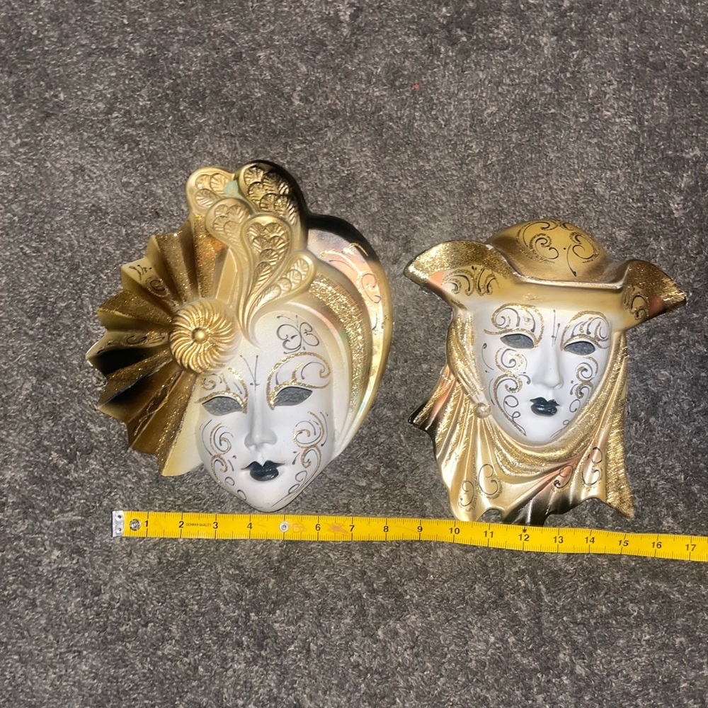 Mask wall Decor